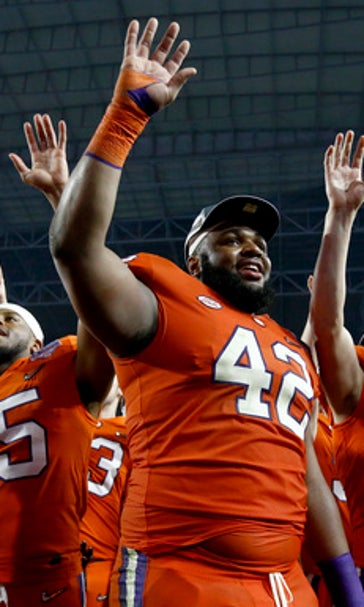 Watching Wilkins: Clemson lineman ready to be face of Tigers